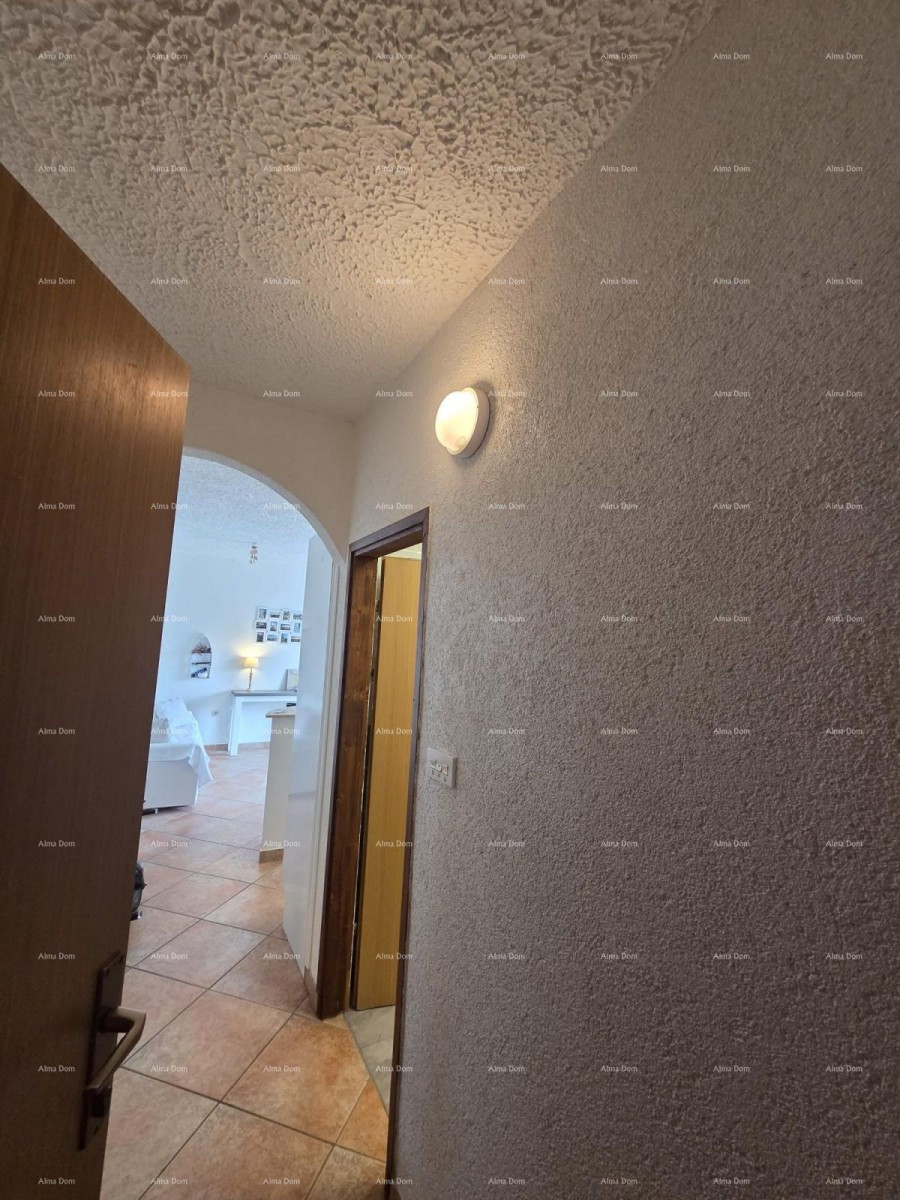 Medulin, Burle, stan 50 m od morja s pogledom! 18