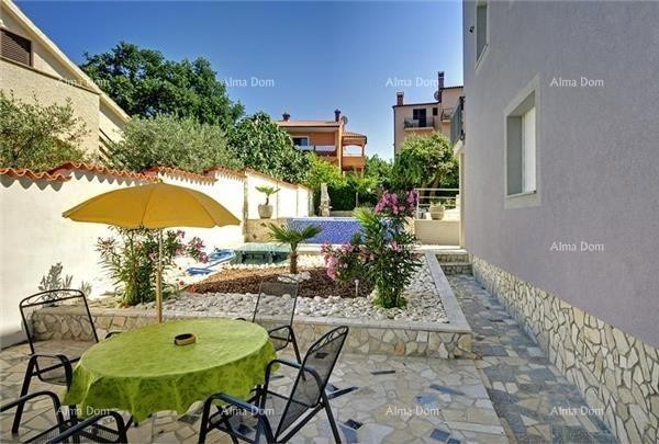 In vendita: Casa con appartamenti, piscina e vista mare – Banjole! 7