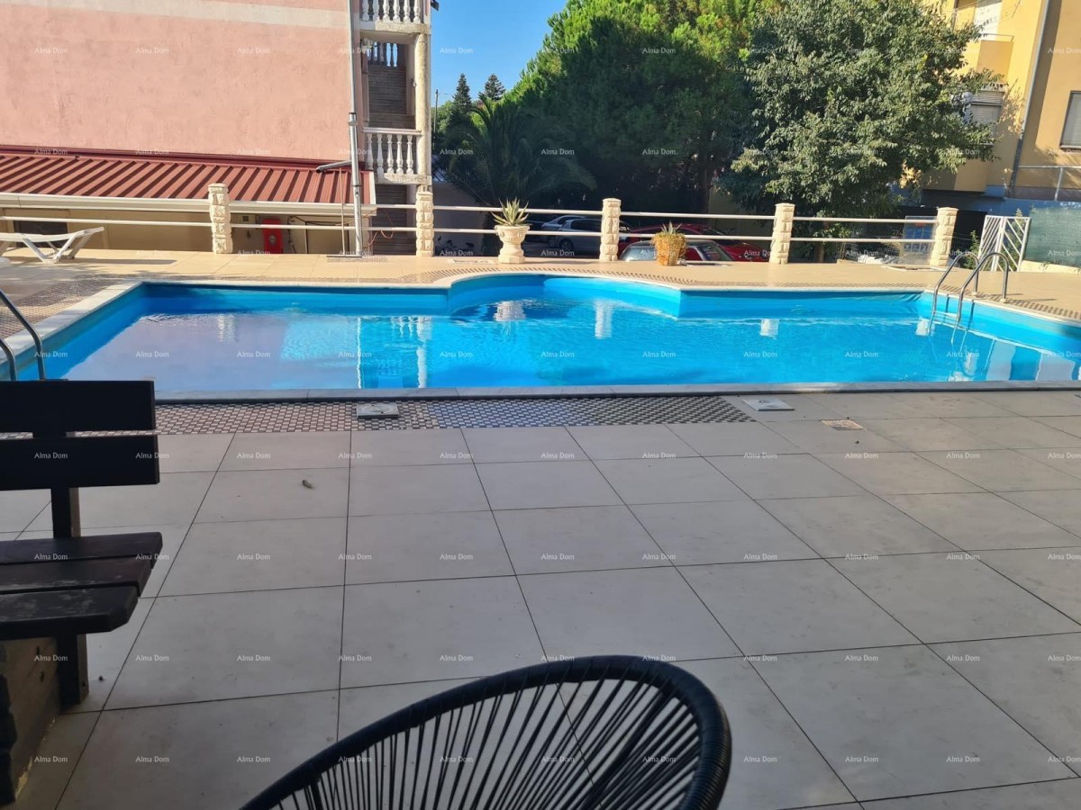 Ground floor apartment with a terrace and pool. Medulin. 24