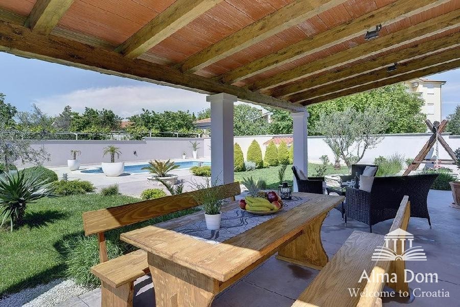 Detached house situated in Medulin. 11