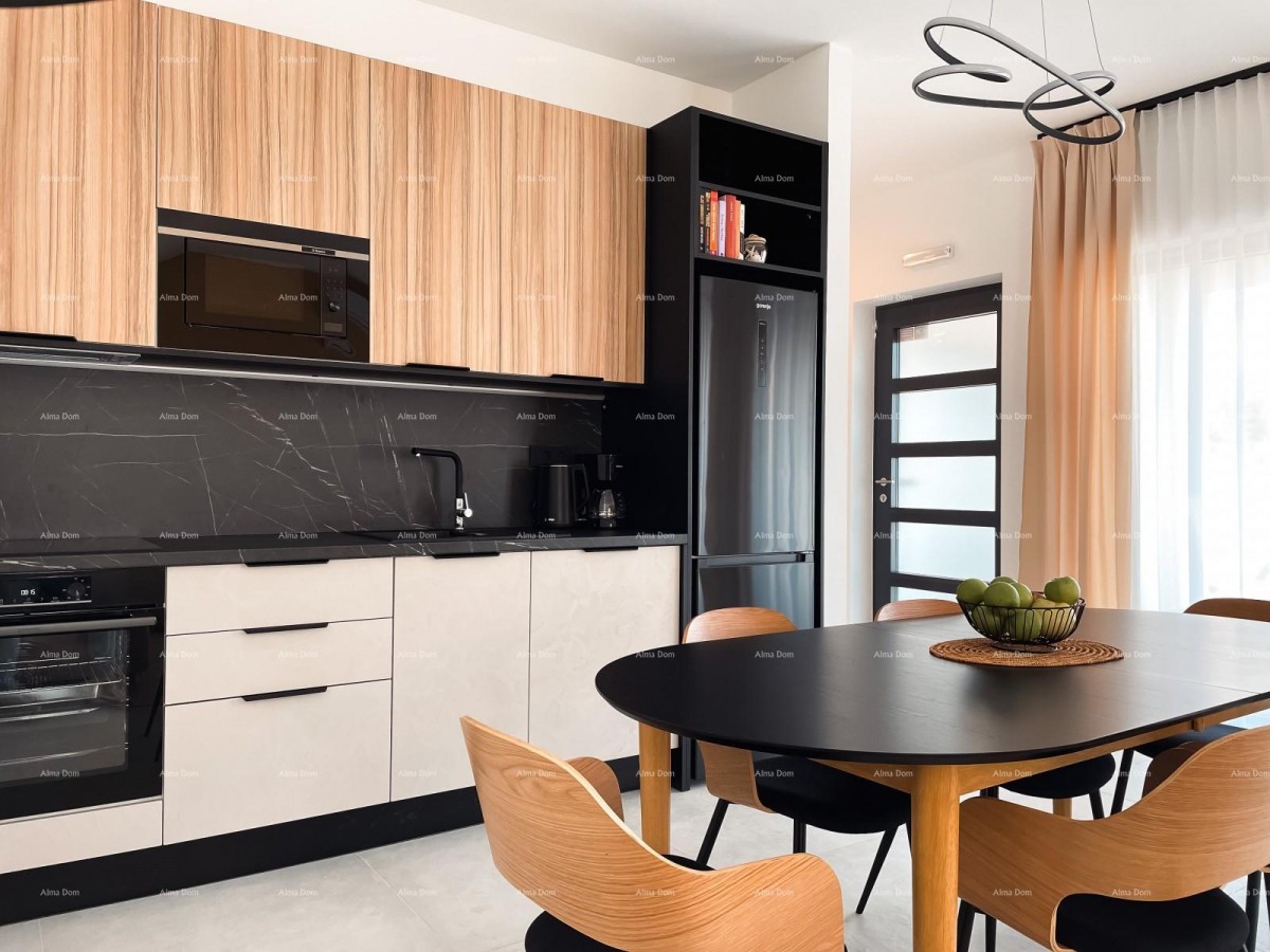 Top lokacija, Pomer! Moderna dvonadstropna hiša z bazenom in jacuzzijem! 13