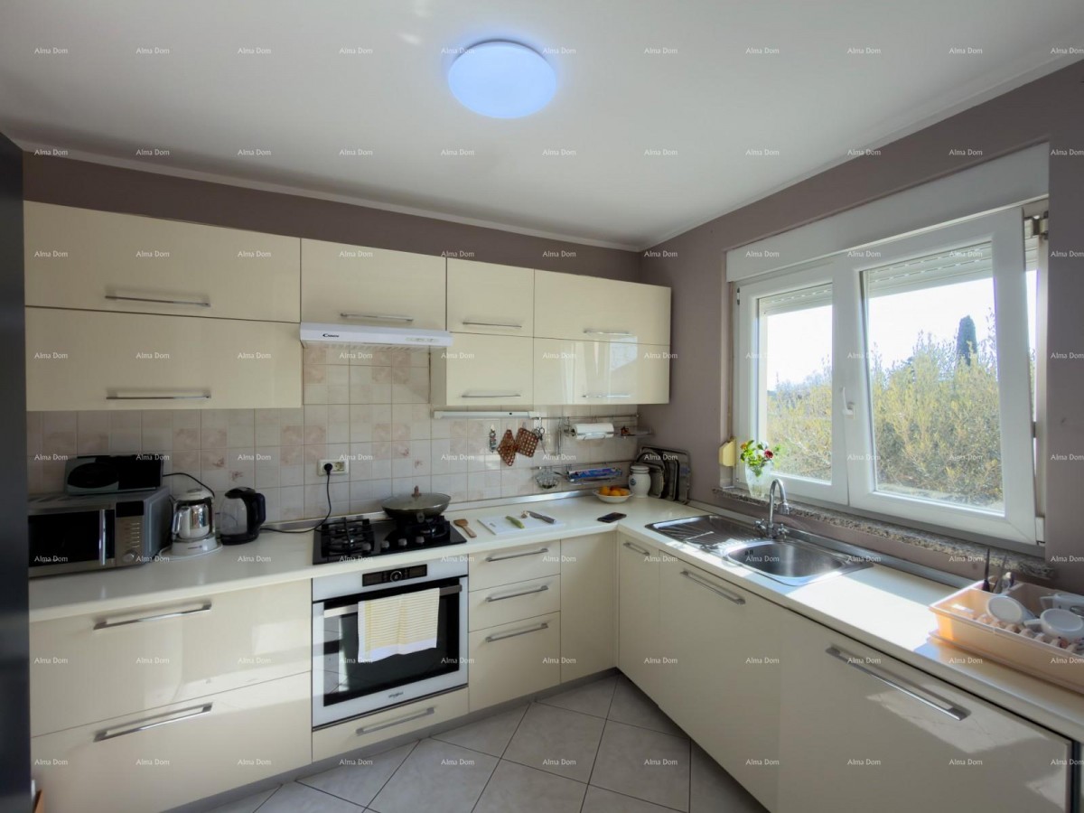 Kuća sa dva stana u okolici Pule 14