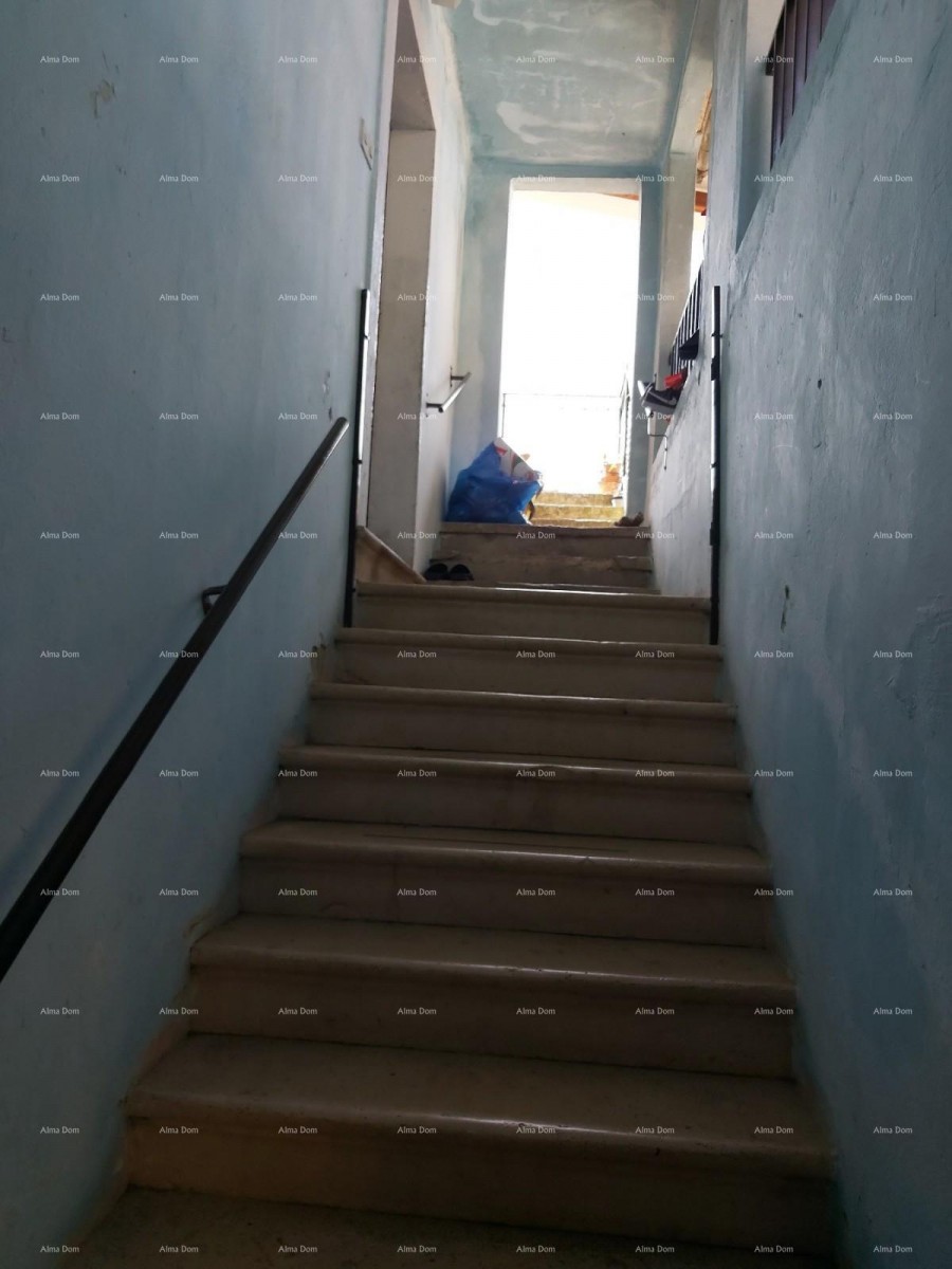 Продается дом с рестораном, Бртонигла! 31