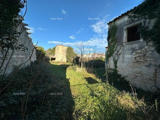 Rovine di case a Šišan 2