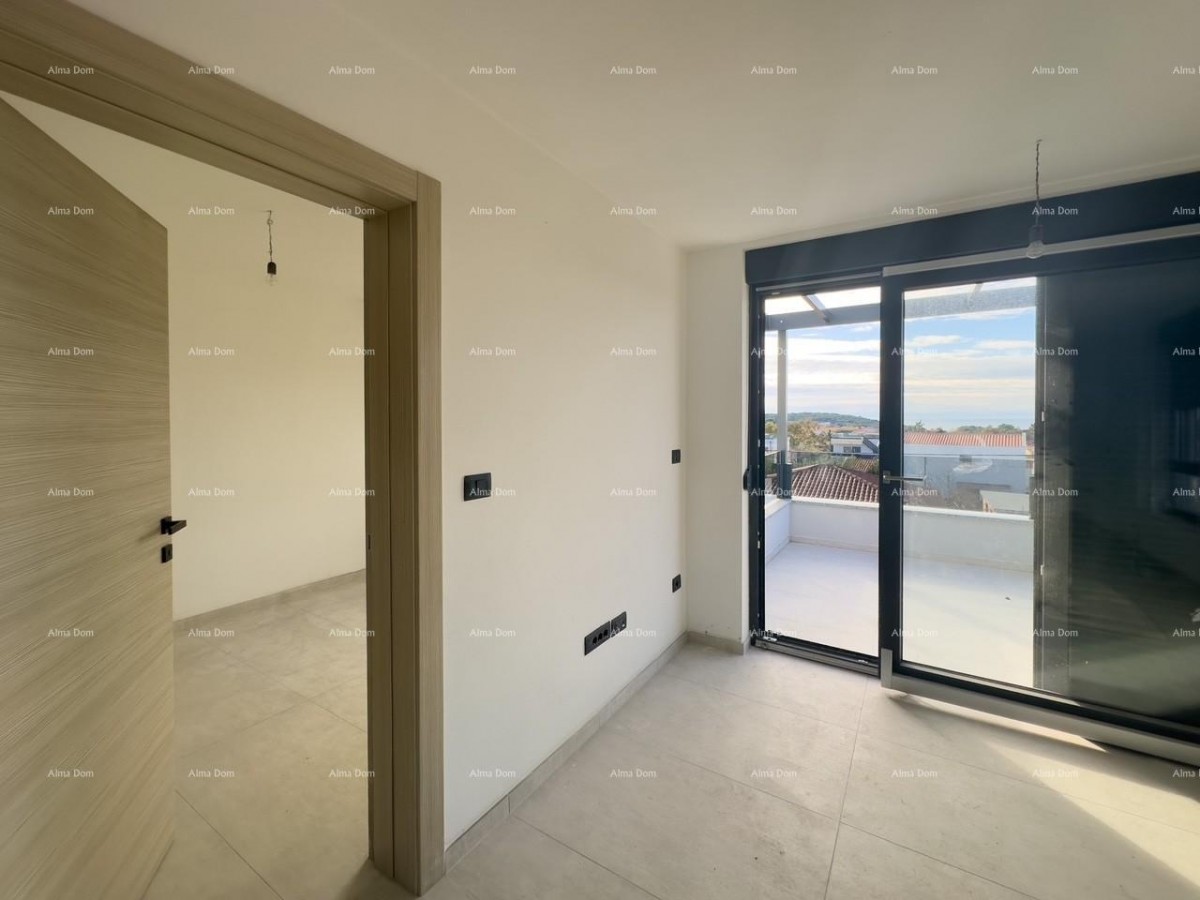 We are selling an apartment in a new building in Banjole. 12