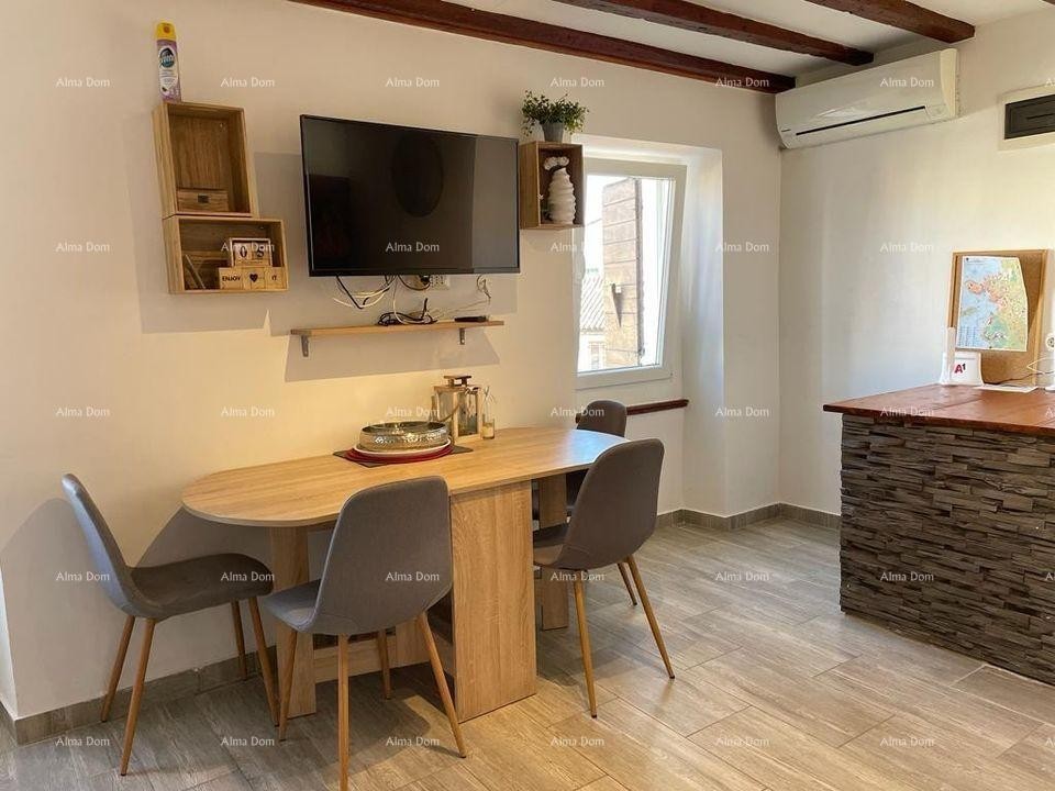 Two apartments and a commercial space, Rovinj 2