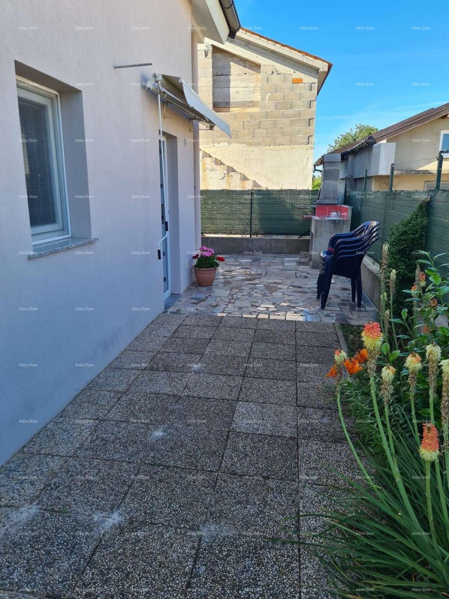 PEROJ, Appartamento al piano superiore, vicino al mare 18