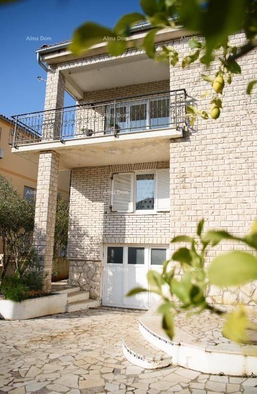 PREMANTURA – beautiful two-storey house with three apartments 20