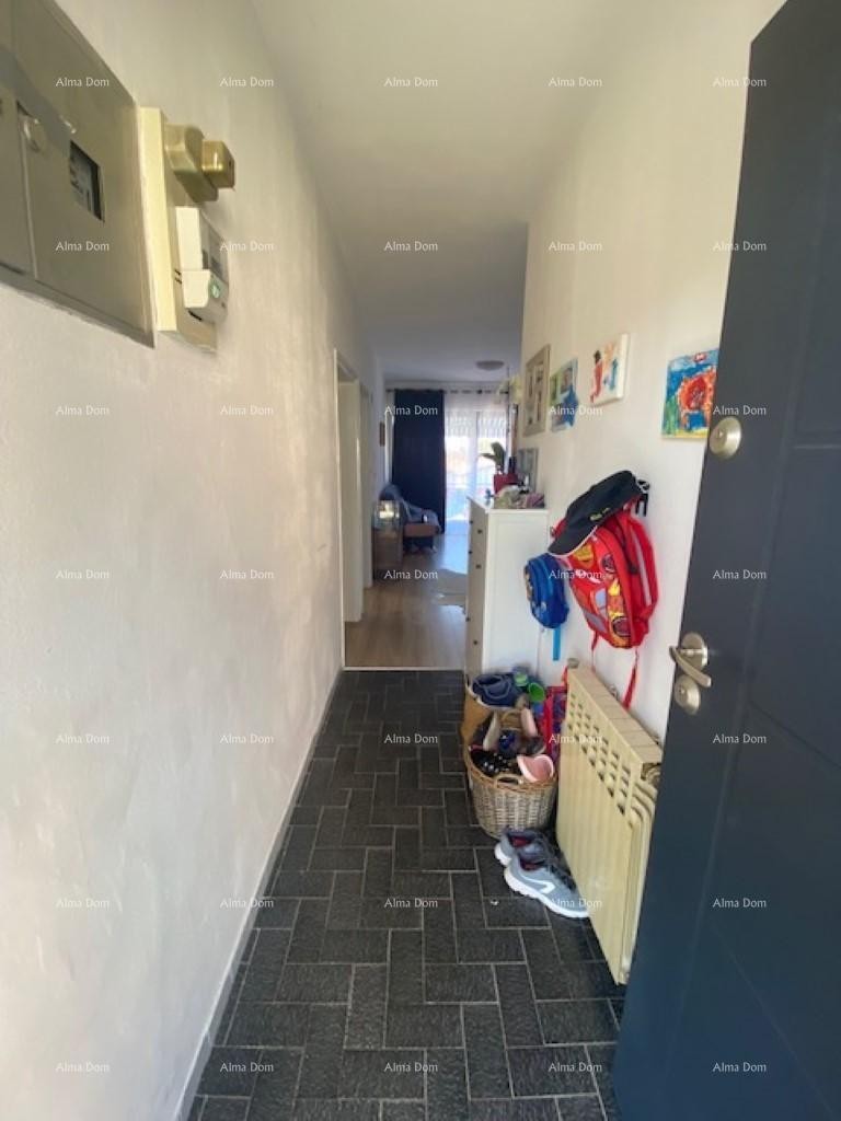 Velika samostojeća kuća. Pula. Veli vrh. 9