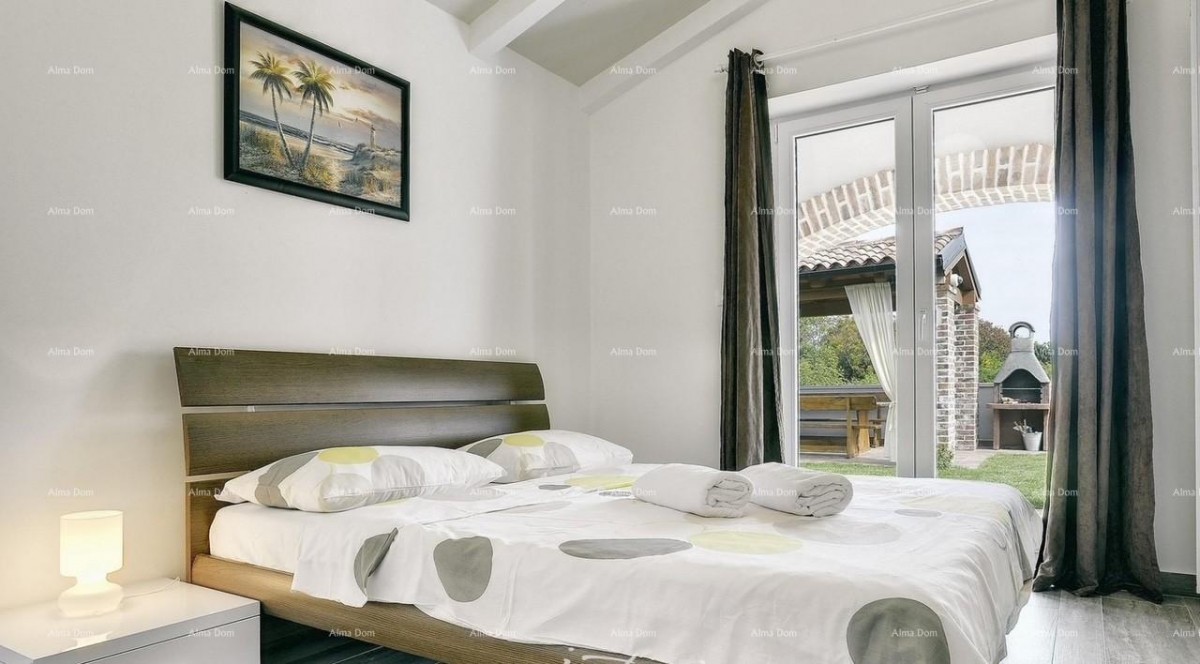 Vendita di bellissime ville con piscina in una posizione attraente, Pošesi, Medolino!  Community Verified icon 12