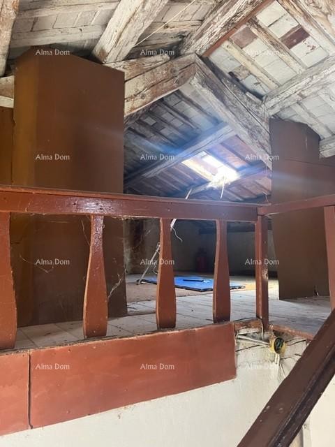 Šarmantna hiša v Vrsarju z možnostjo prenove blizu obale 15