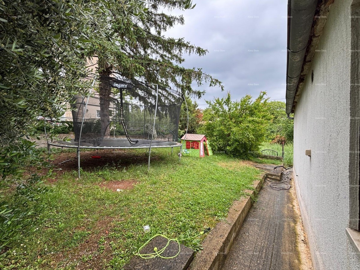 PULA - house in a great location (2 separate spaces) 5