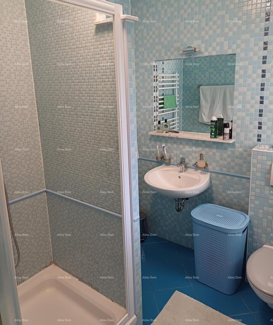 Prodaje se stan od 89 m2, Buje 6