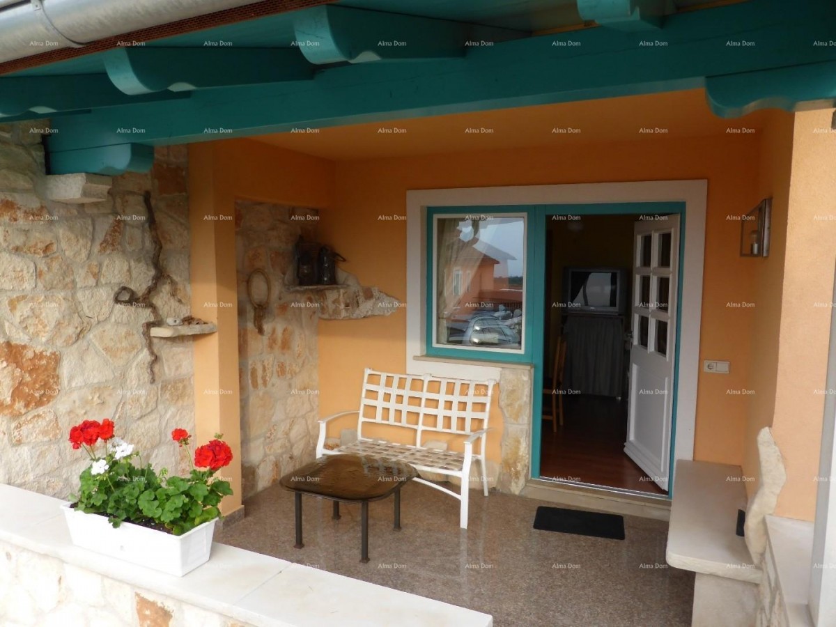 Продажа виллы, Marčana. 10