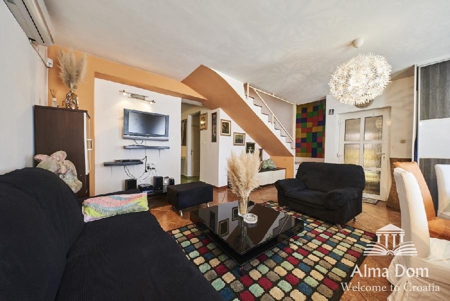 Kuća , blizina grada Umaga. 5