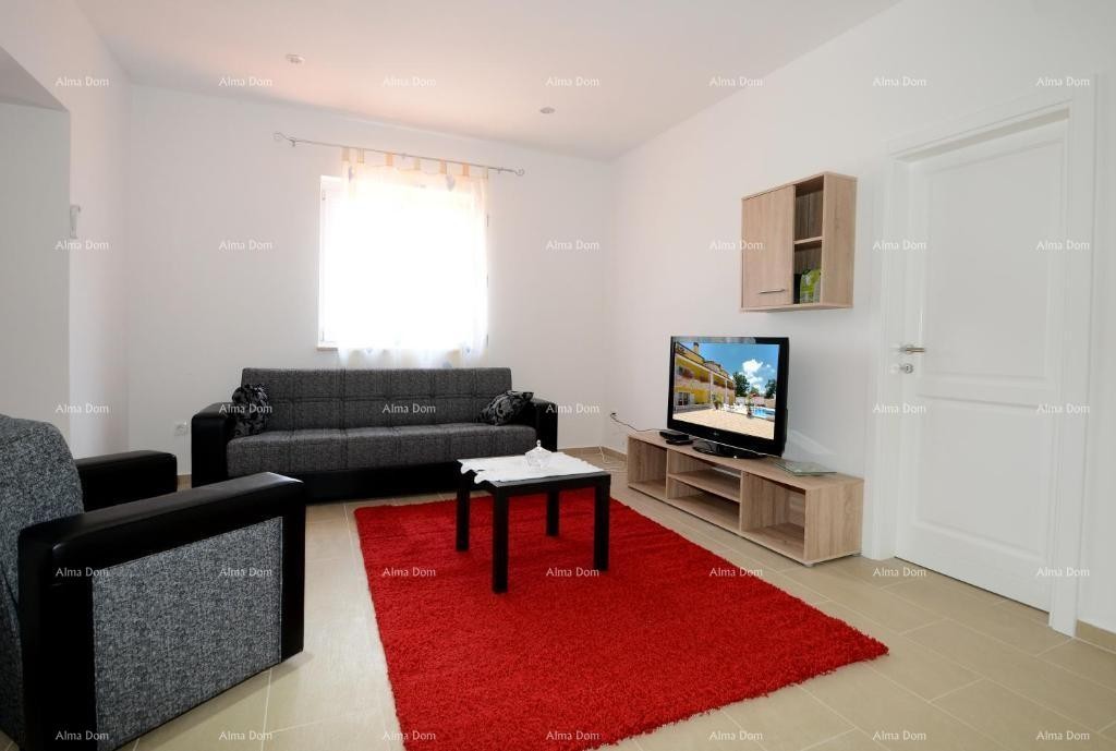 Sale - House with 4 residential units - vicinity of Višnjan! 16