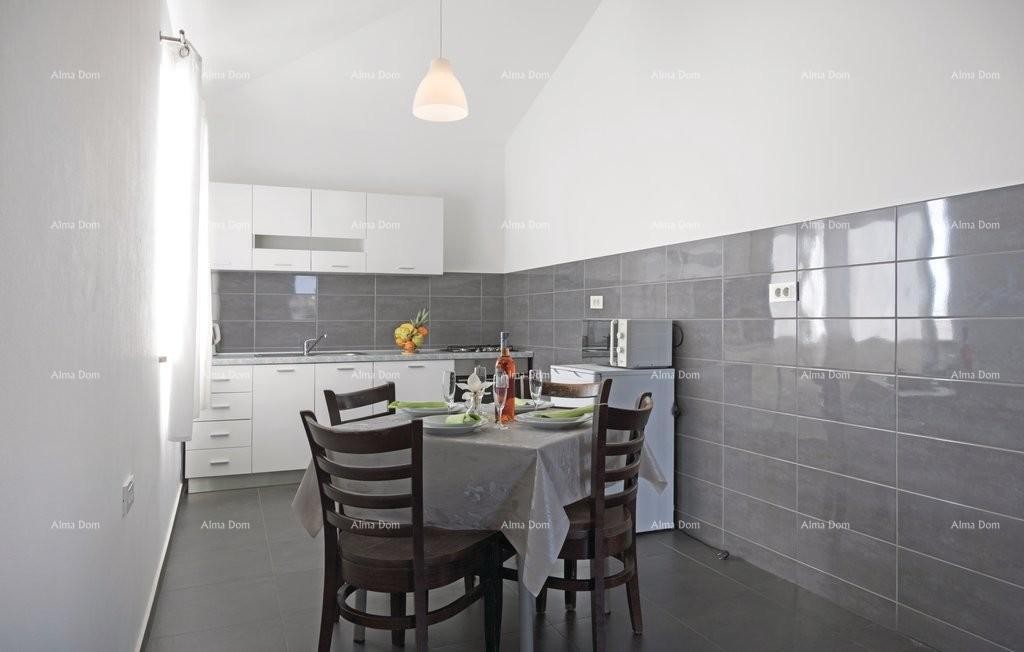 Продается дом с бассейном, Воднян 10