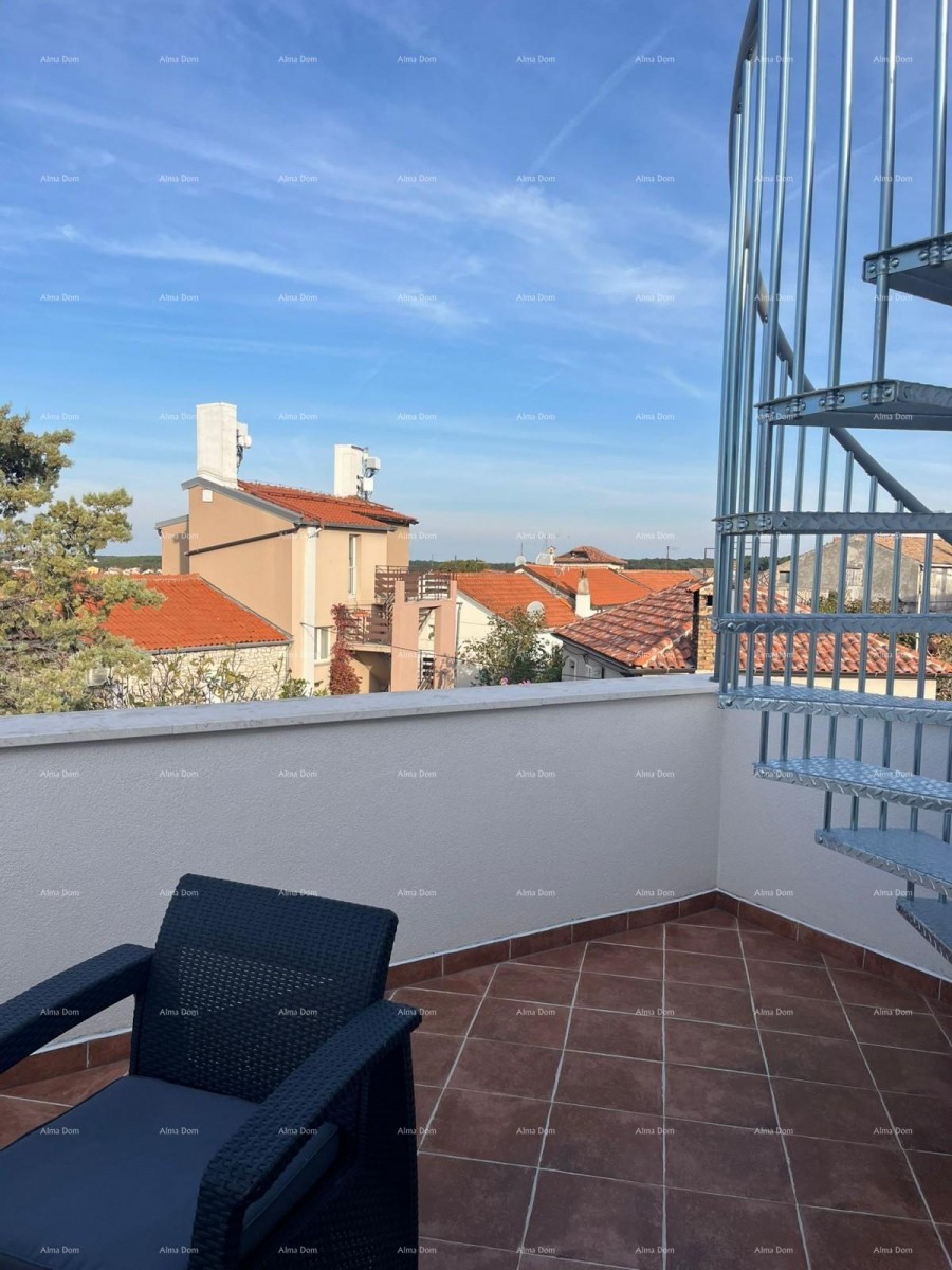 Prodaja - prenovljena hiša na odlični lokaciji z dvema apartmajema in čudovitim razgledom, Medulin! 20