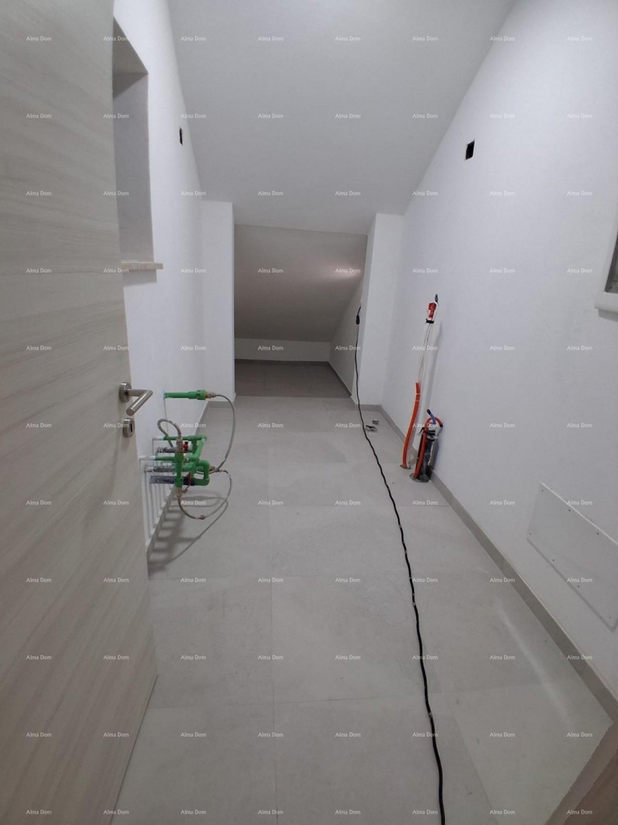 Продажа - роскошный дом на большом участке с бассейном, спа-салоном и тренажерным залом, Пореч! 19