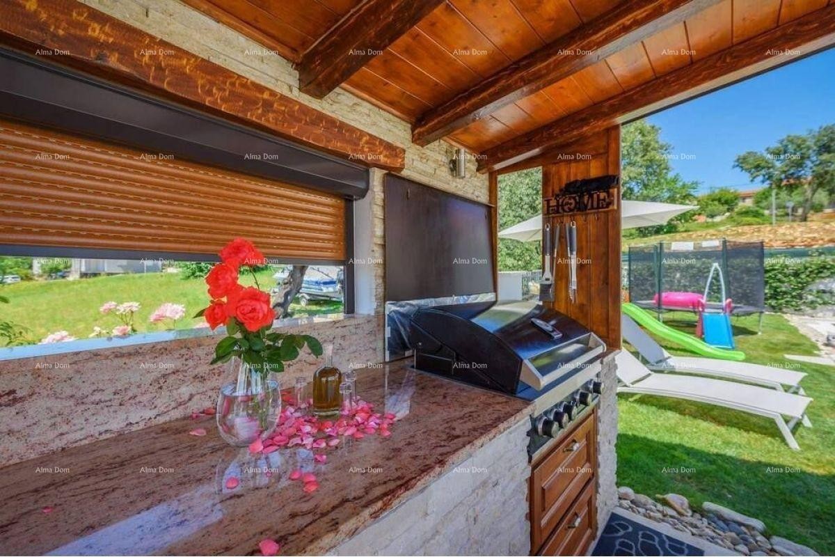 Vicino a Cittanova, nuova casa con piscina. 13