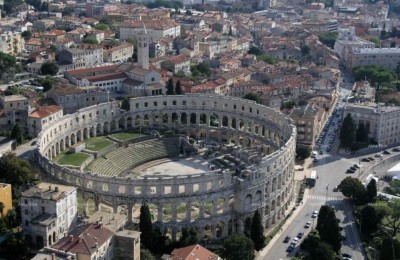 Vendiamo un terreno edificabile. Prezzo ridotto!
