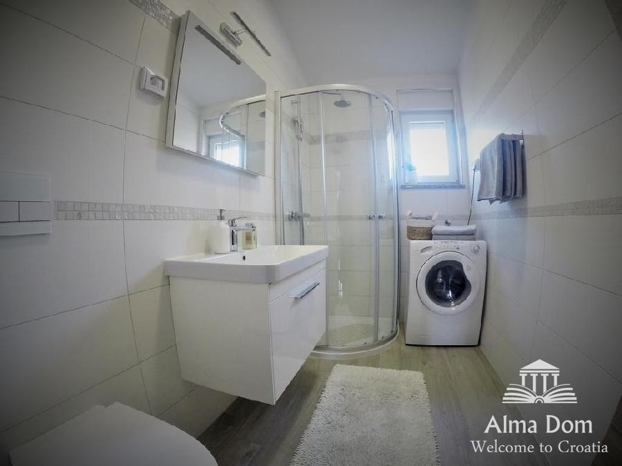 Bellissima casa appartamento nel centro. Premantura. 12