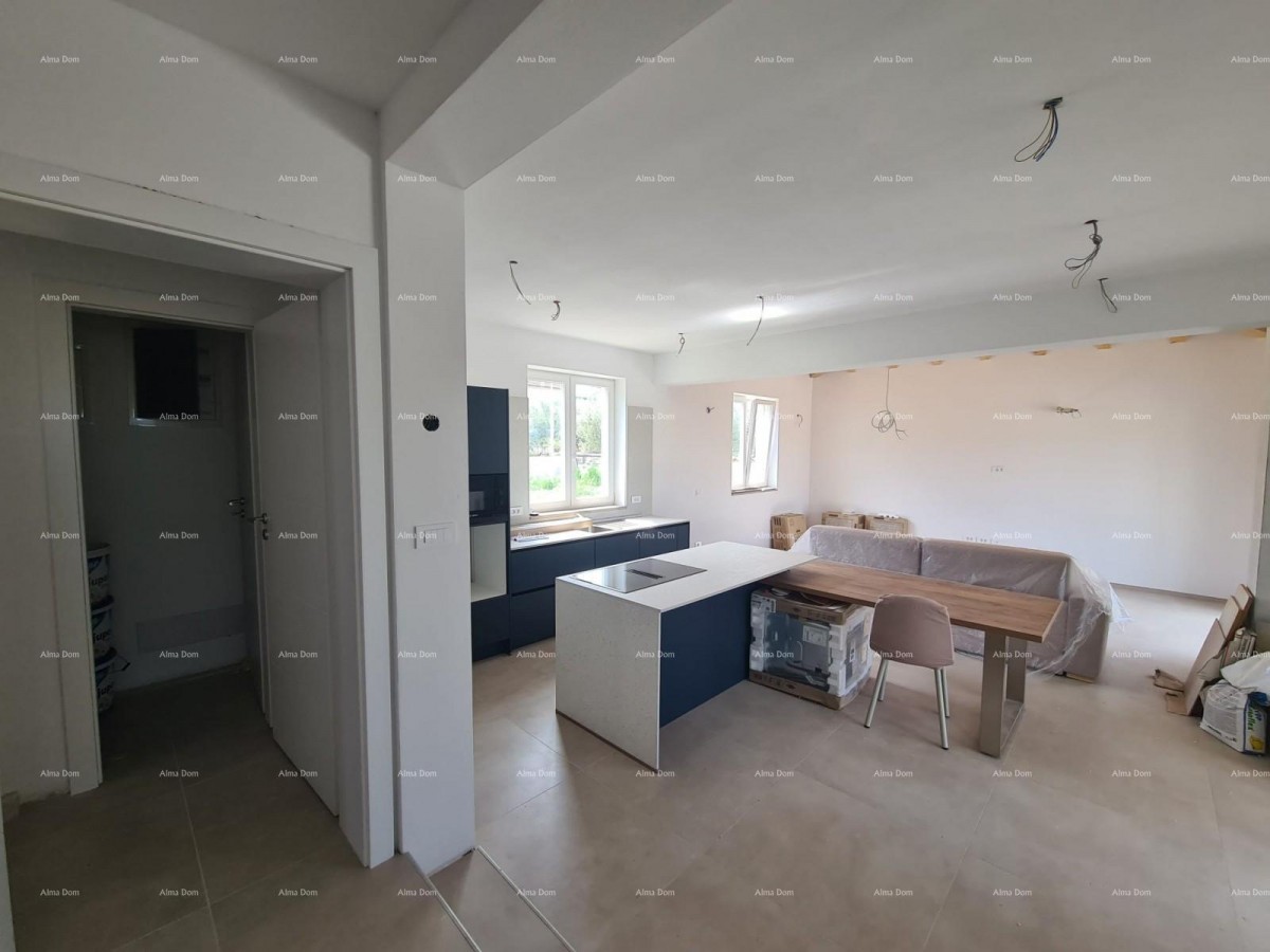 Elegante villa in un ambiente tranquillo vicino al mare con vista su vigneti e uliveti 16