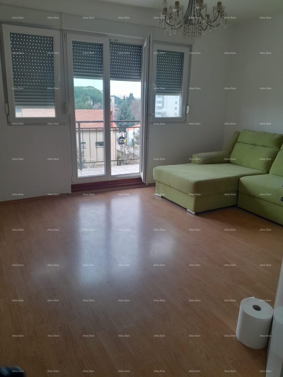 Pula Veruda. For Sale – 1st Floor of a House with Garden and Parking 8