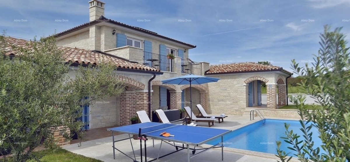 Vendita di bellissime ville con piscina in una posizione attraente, Pošesi, Medolino!  Community Verified icon 4