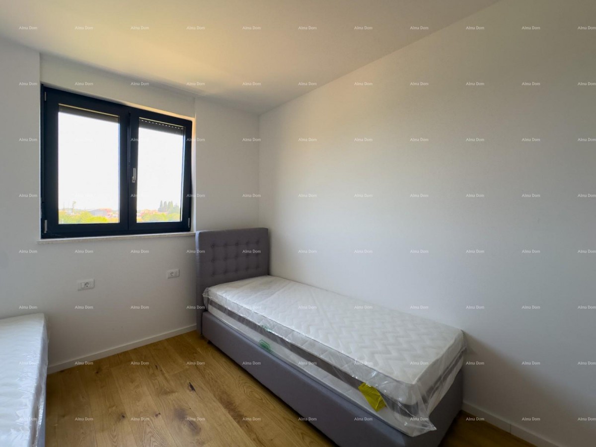 Просторная квартира в Пуле с тремя спальнями и современными удобствами рядом с центром города 26