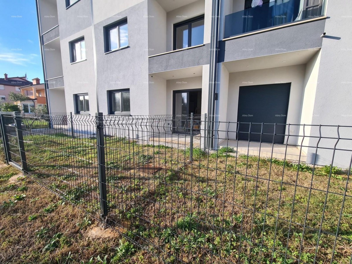 Prodaja- predivan stan u novogradnji, Pula. Vidikovac. 17