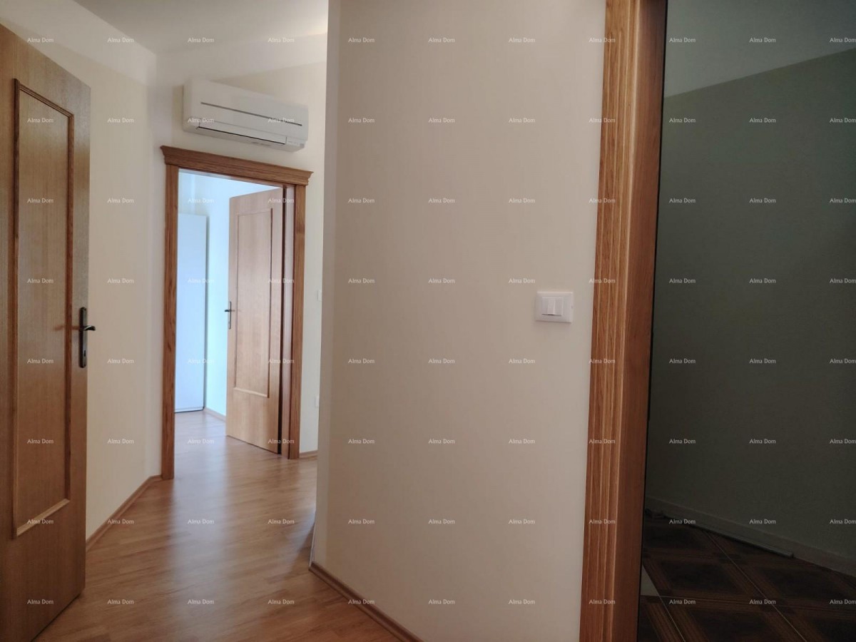 Trosoban stan odmah do mora, Premantura 23