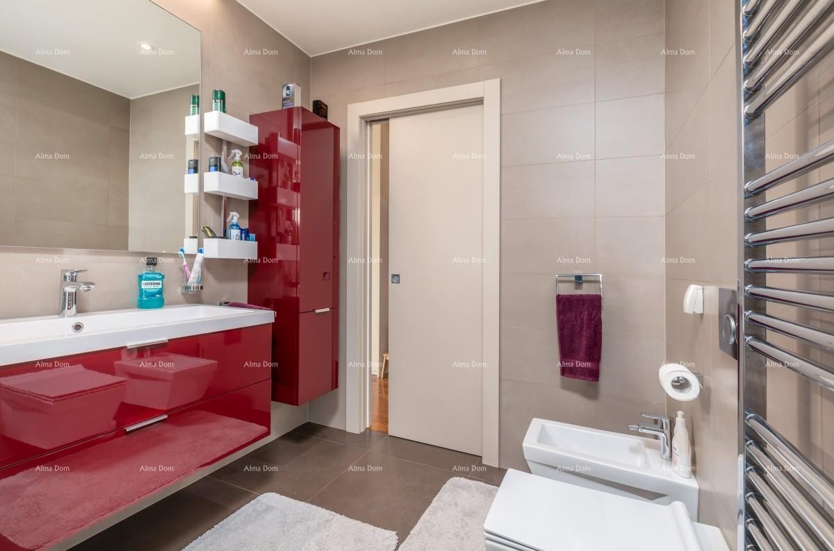 ФАЖАНА - Отдельно стоящая вилла премиум-класса, с бассейном, лифтом / в 100 м от Оливковой аллеи. 24