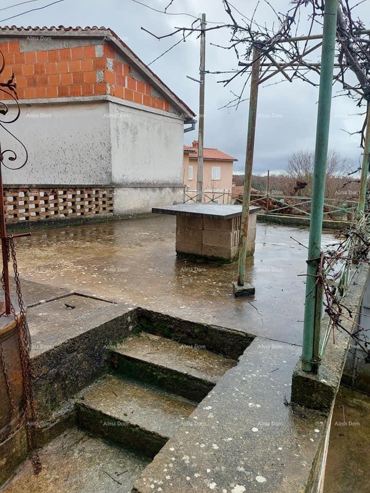 Prodamo hišo za obnovo 8