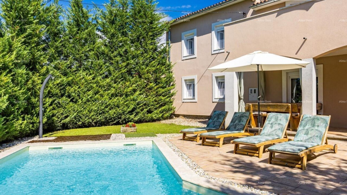 Beautifully renovated Istrian house with a private pool –  Svetvinčenat 8