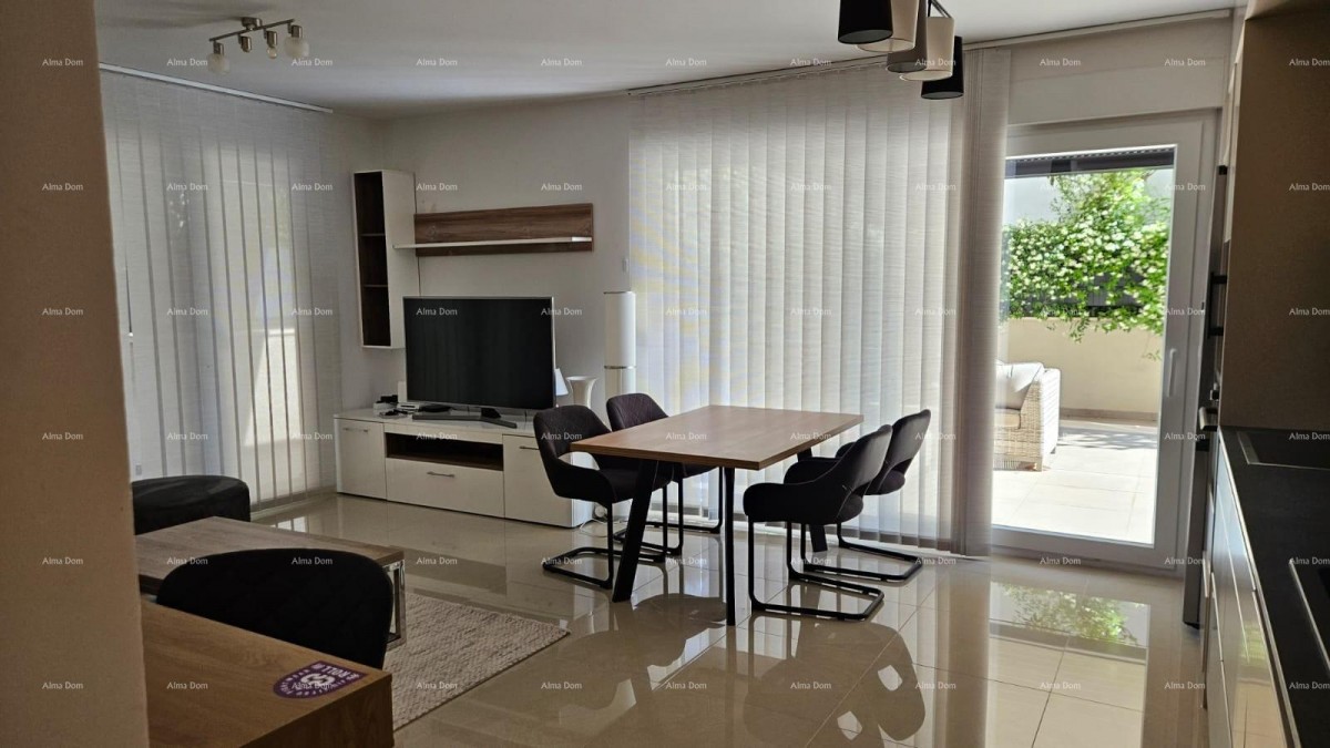 STOJA Moderno appartamento con terrazza di 80 m², a 100 m dal mare a Pola! 4