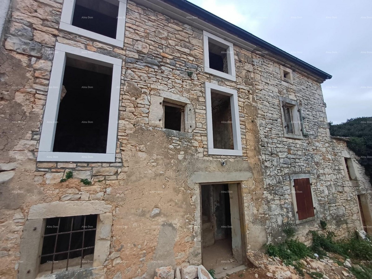 Marčana okolica, Istarsko imanje z več kamnitimi hišami 6