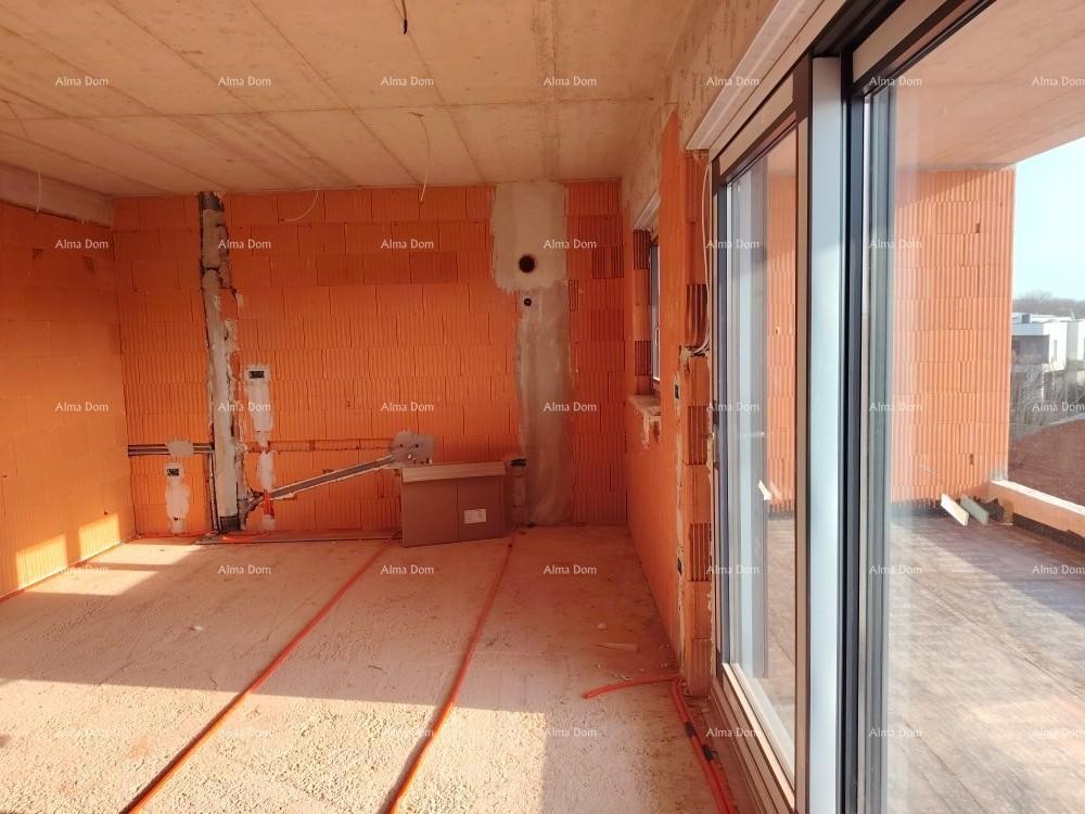 Penthouse z veliko teraso. Medulin. 9