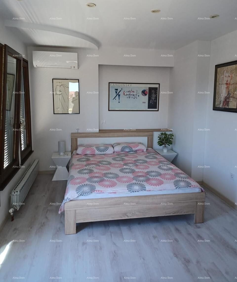 Продается красивый дом недалеко от моря в Умаге. 15