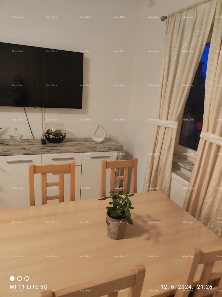 Apartment house with sea view 15