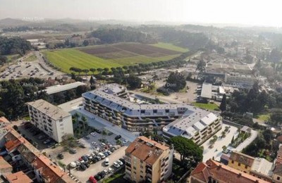 Poreč, residential and commercial building with apartments and underground garages
