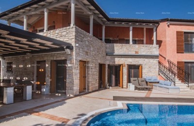 Lussuosa villa in pietra istriana con piscina in stile toscano, Rovigno!