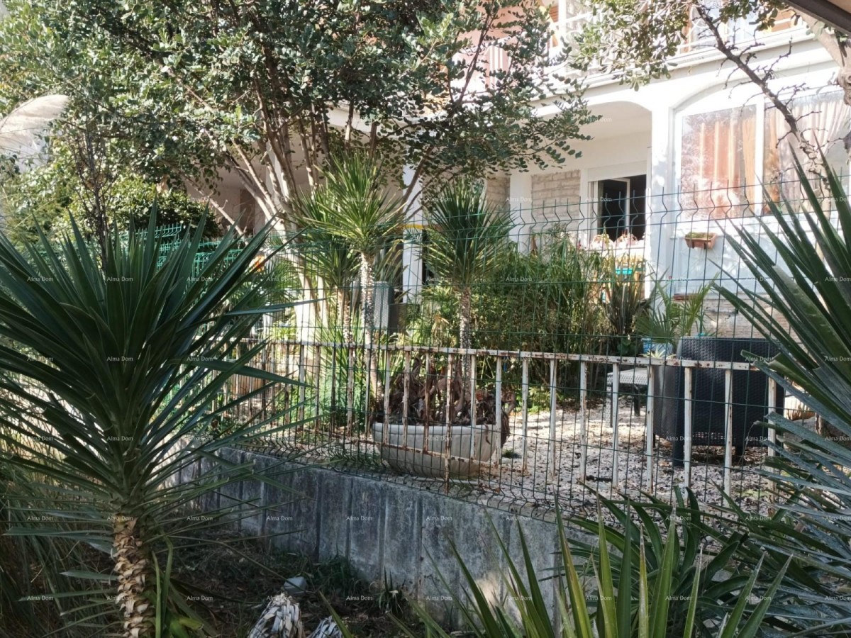 Vendiamo un appartamento a Umago vicino al mare. 3