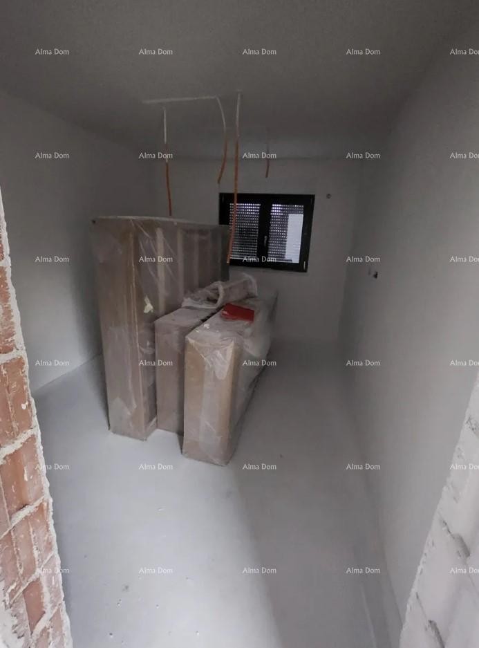 Prodamo hišo, okolica Raš 12