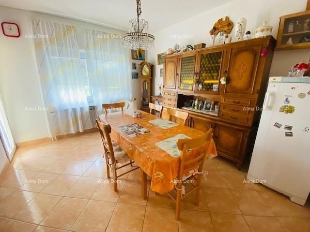 Casa spaziosa a Pola con grande cortile e numerose possibilità 27