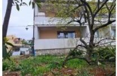 Инвестиционная возможность в Порече, дом в отличном месте