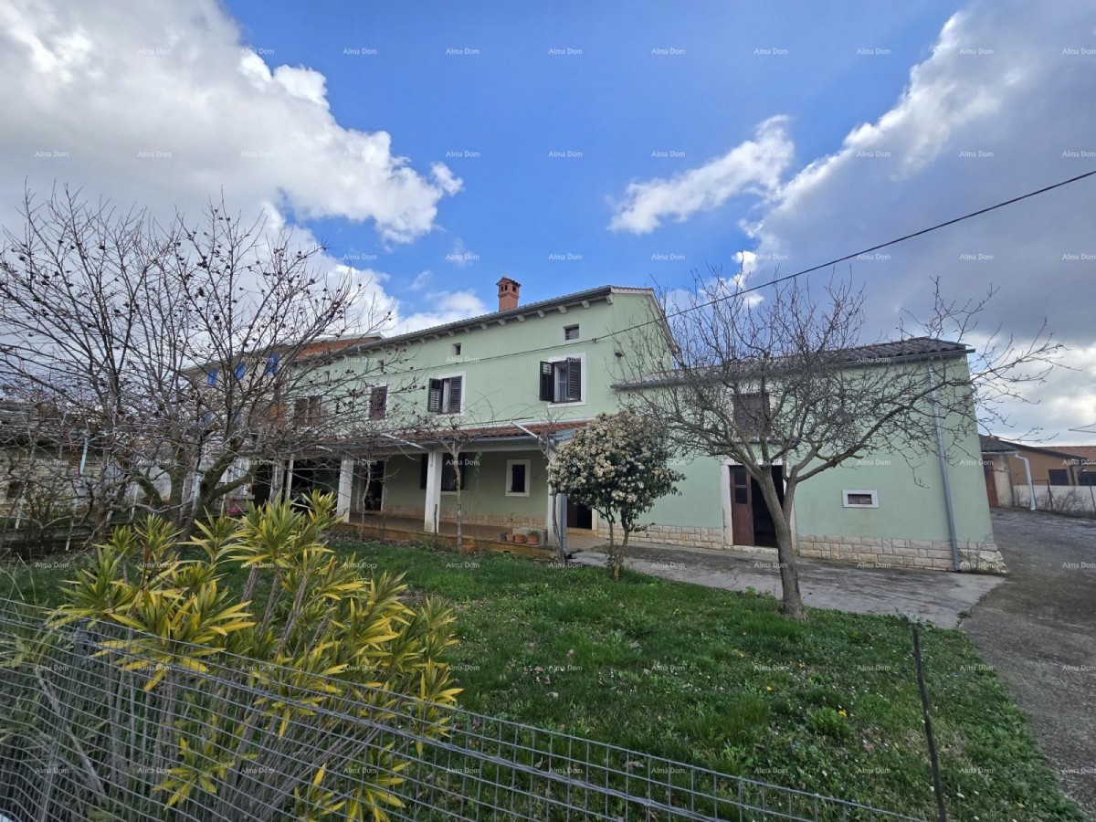 Authentic Istrian Property Near Žminj – House with Great Potential! 23