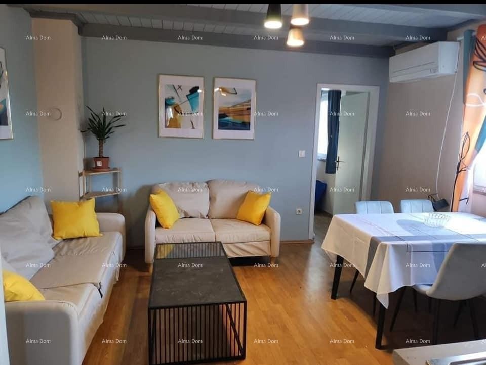 Prodaje se prekrasan stan, 70 m², blizu Rovinja 3