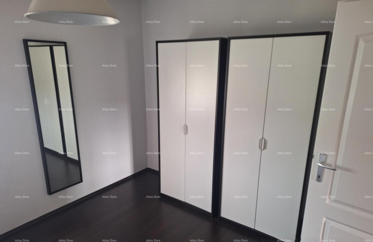 Prodaja-Lijepo uređeni, opremljen stan u mirnom naselju blizu mora, Umag! 7