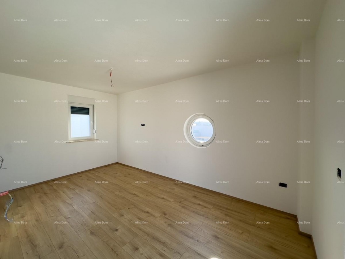 1 km do centra Medulina. Prodaja nove hiše s bazenom na odlični lokaciji, blizu morja! 20